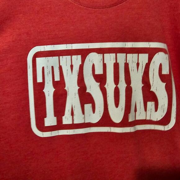 Texas Sucks T-Shirt Men XL Red White TXSUXS Boomer Sooner OU Oklahoma Fans - Picture 2 of 7
